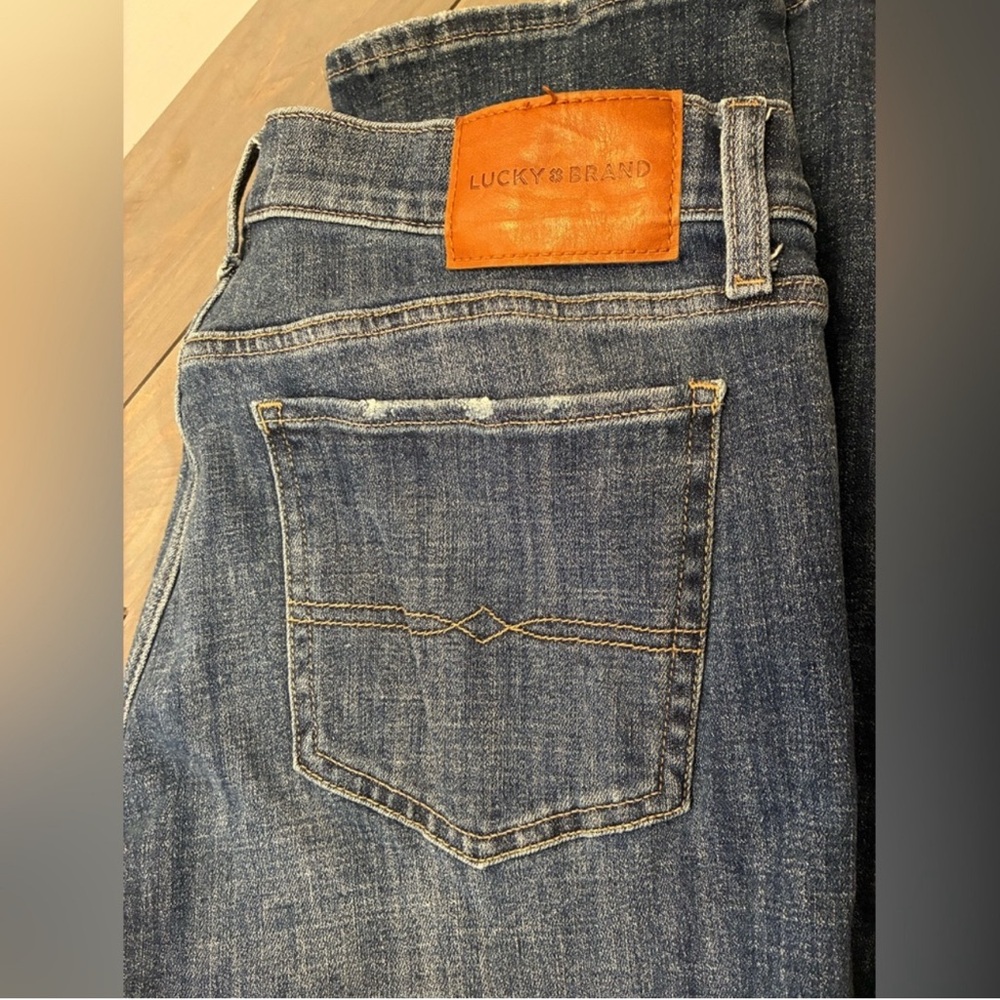 Lucky Brand Woman’s Blue Jeans 31R/12
